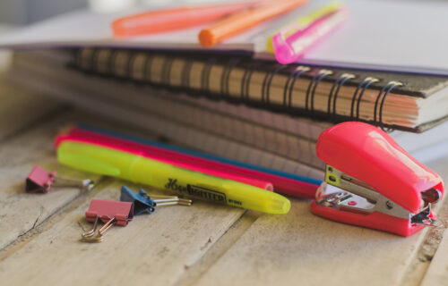 Reutilização de Material Escolar: Economia e Sustentabilidade para a Educação